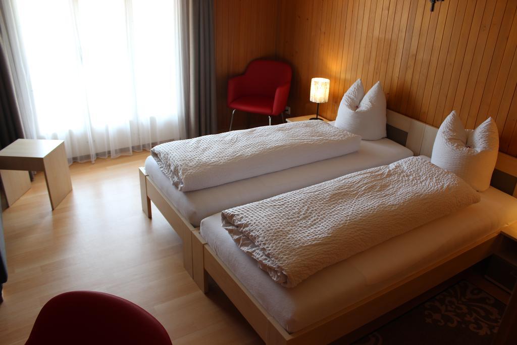 Landgasthof Grossteil Giswil Екстер'єр фото