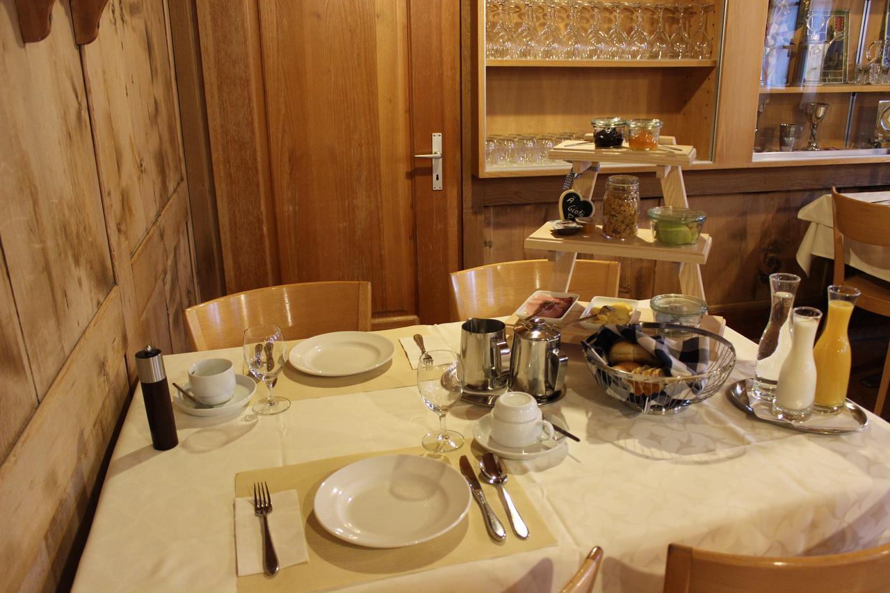 Landgasthof Grossteil Giswil Екстер'єр фото